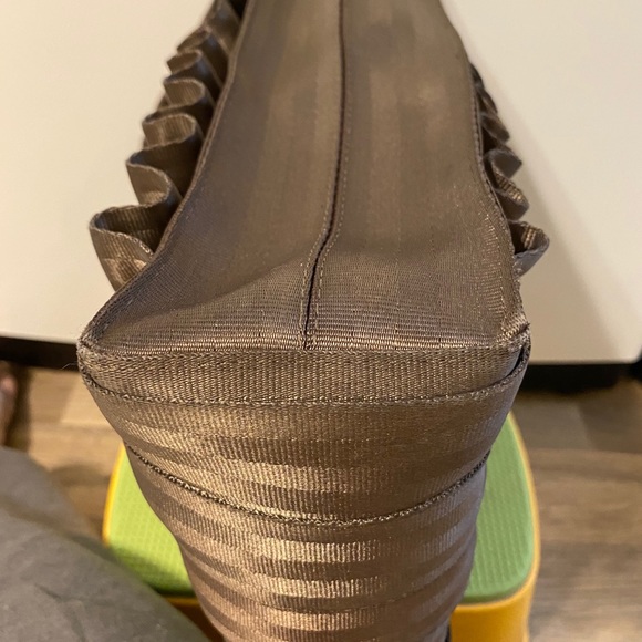 Harveys Lola Hobo - Picture 3 of 9